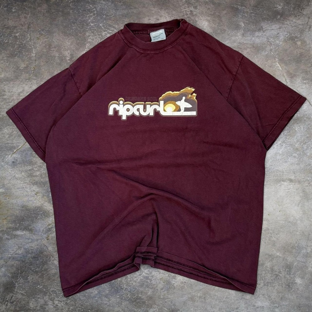 Vintage Ripcurl Red Burgundy California Soul Surfing Graphic Tee Men's Large Y2K